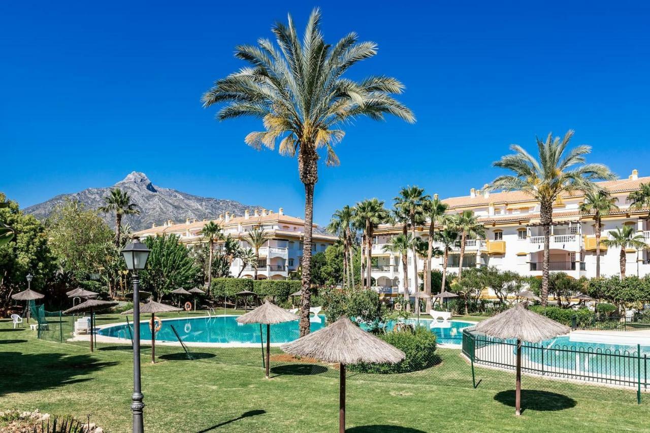 Apartment Friends & Family Well Presented Located In La Dama De Noche *