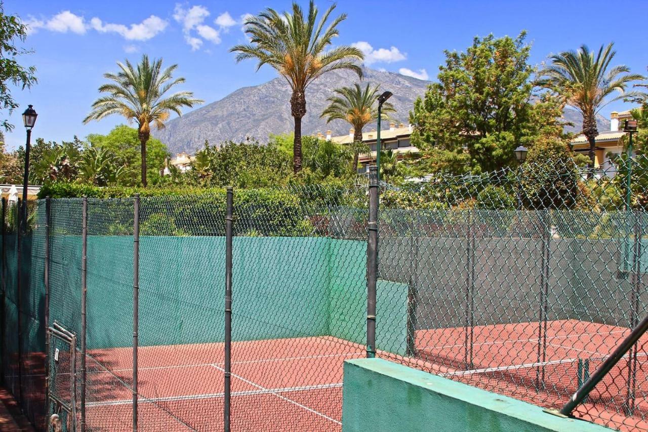 Friends & Family Well Presented Located In La Dama De Noche Apartment